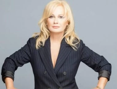 Η εξομολόγηση της Αγγελικής Νικολούλη: «Πατέρας και μοναχογιός έφυγαν από τη ζωή» (φώτο)